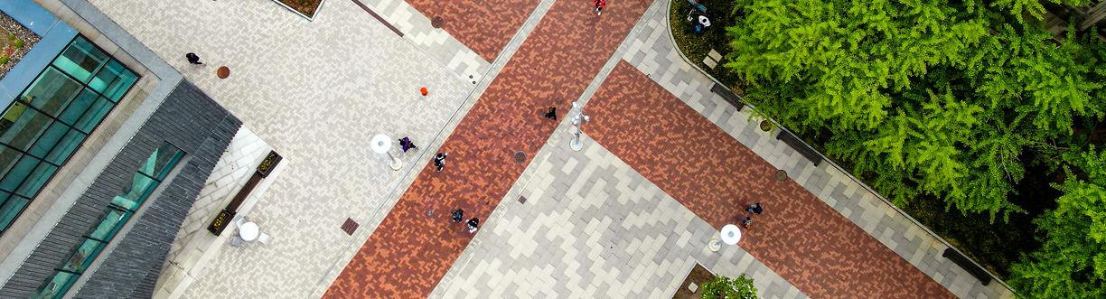 无人机拍摄的威尼斯赌场网站校园.